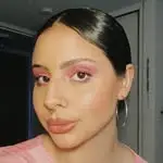 christa hart pfp